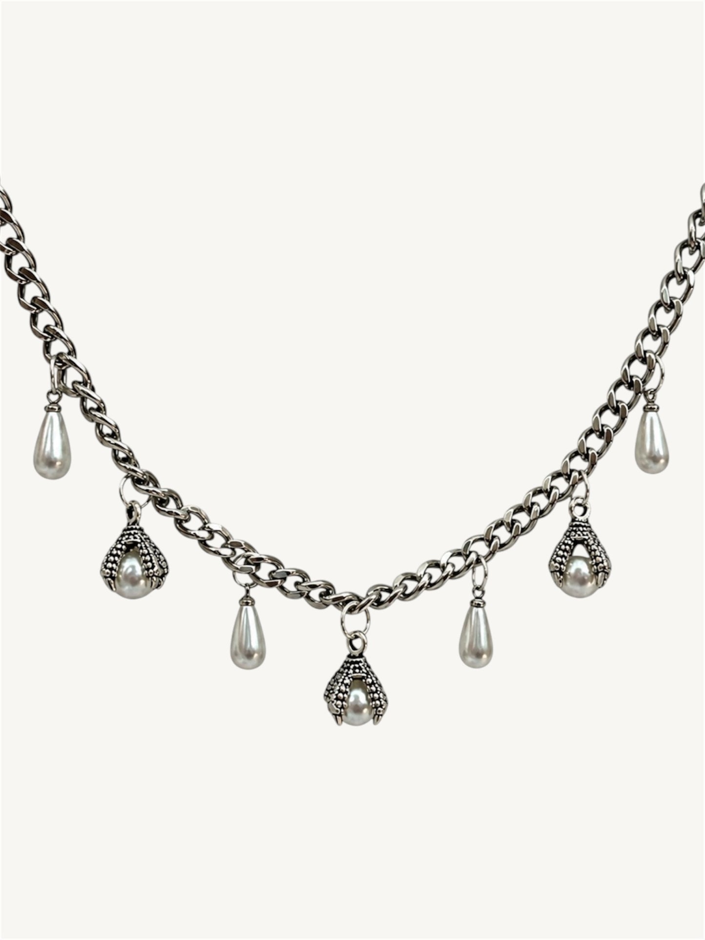 Hook - necklaces white / cream