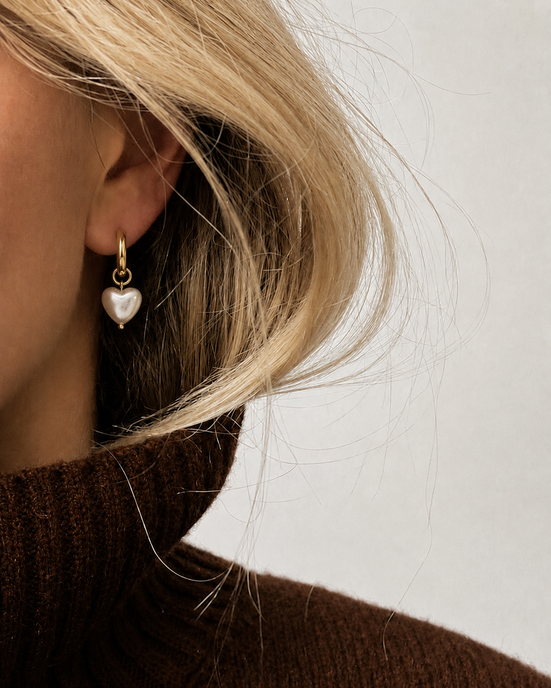 EARRING