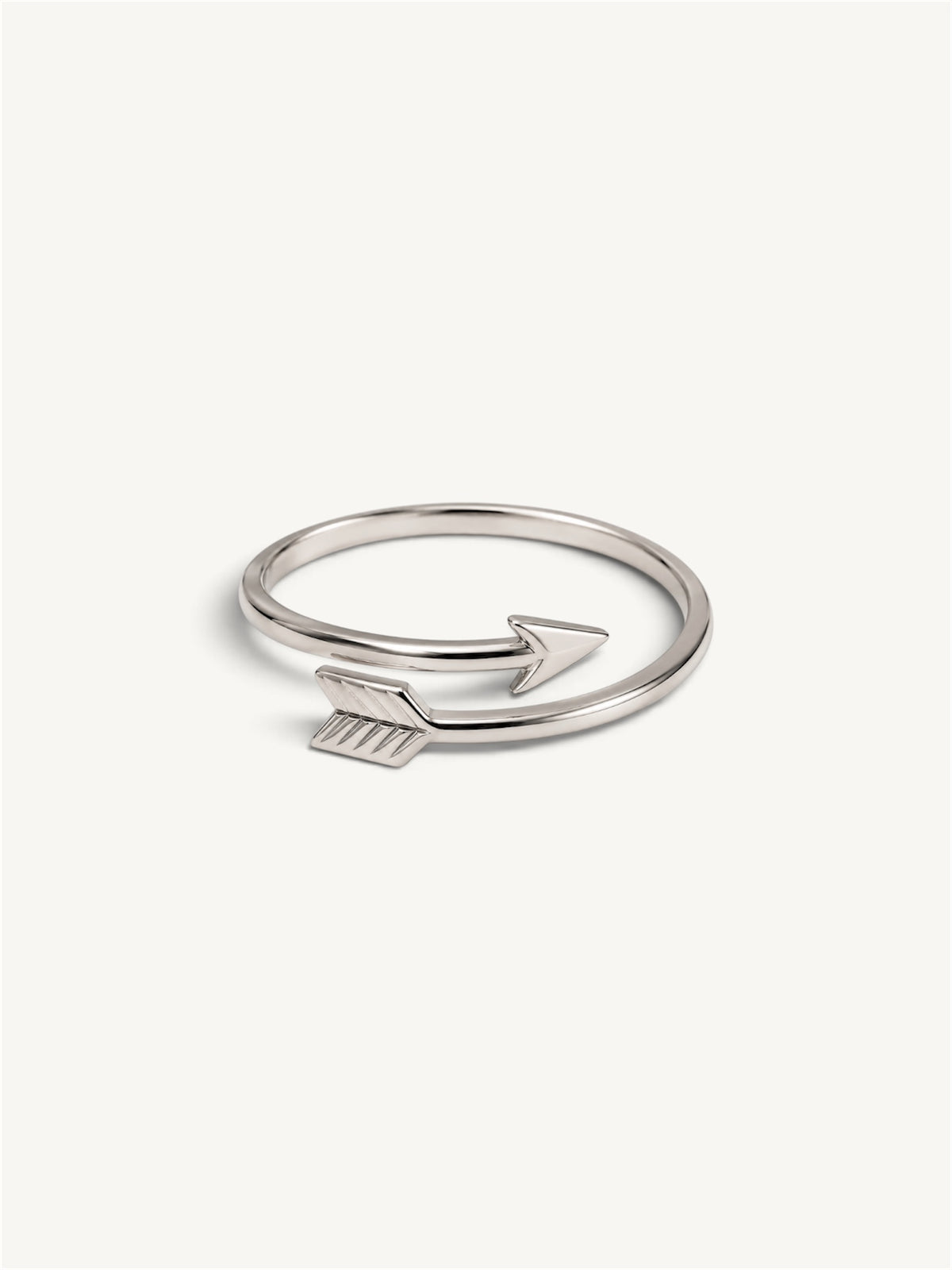 Statement arrow - ring